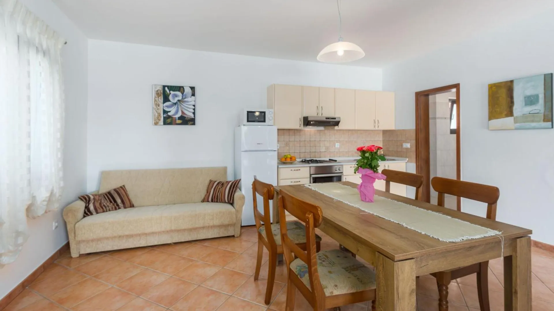 Strandnahe Ferienwohnung Marea Mit Pool Und Garten Porec
